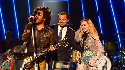 Lenny Kravitz, Leonardo DiCaprio y Madonna en la gala anual de la fundación de DiCaprio en Saint-Tropez.
