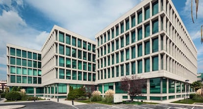 Oficinas propiedad de Axiare en Avenida de la Vega (Alcobendas).