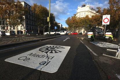 Desde su puesta en marcha, y durante dos meses, los accesos estarán controlados por agentes de Movilidad.