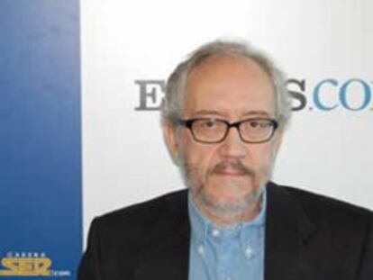 Entrevista con Emilio Martínez Lázaro