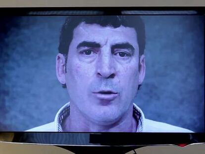 La PAH se dirige a Rajoy a través de una pantalla de plasma