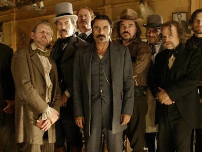 Algunos de los protagonistas de 'Deadwood'.