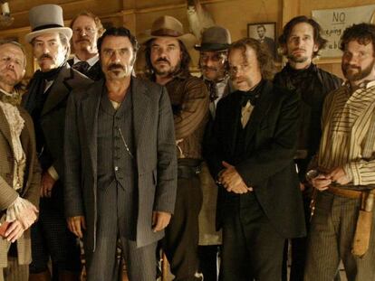 Algunos de los protagonistas de 'Deadwood'.