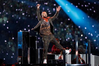 Justin Timberlake durante su presentación en el espectáculo del medio tiempo de la Super Bowl


