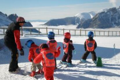 Un jardín de nieve para los niños.