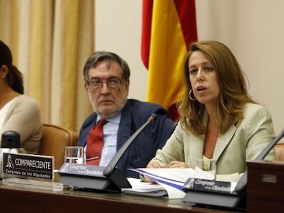 Comparecencia de Ana Muñoz en el Congreso.
 
 
 