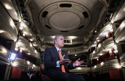 O presidente eleito da Colômbia, Iván Duque, durante entrevista na segunda-feira no Teatro Alcázar, em Madri. 