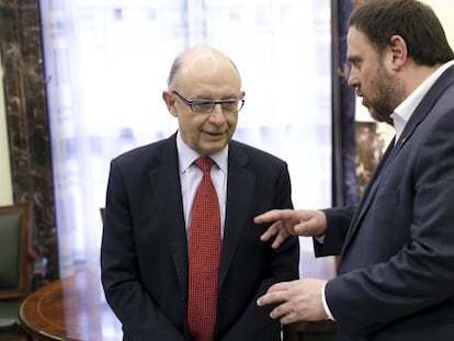 Reunion entre Montoro y Junqueras.