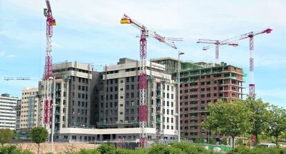 Edificio residencial terminado en Valdebebas.