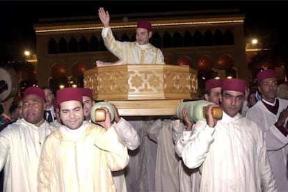 El rey Mohamed VI, durante los actos de celebración de su boda, en verano de 2002.