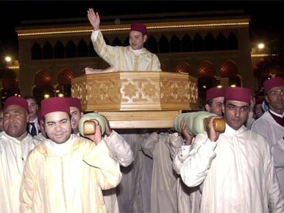 El rey Mohamed VI, durante los actos de celebración de su boda, en verano de 2002.