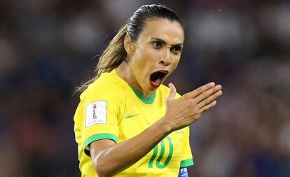 Marta, durante el duelo de octavos entre Francia y Brasil.