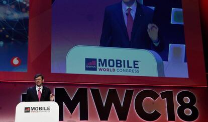 El presidente de Vodafone, Vittorio Colao, en el MWC18.