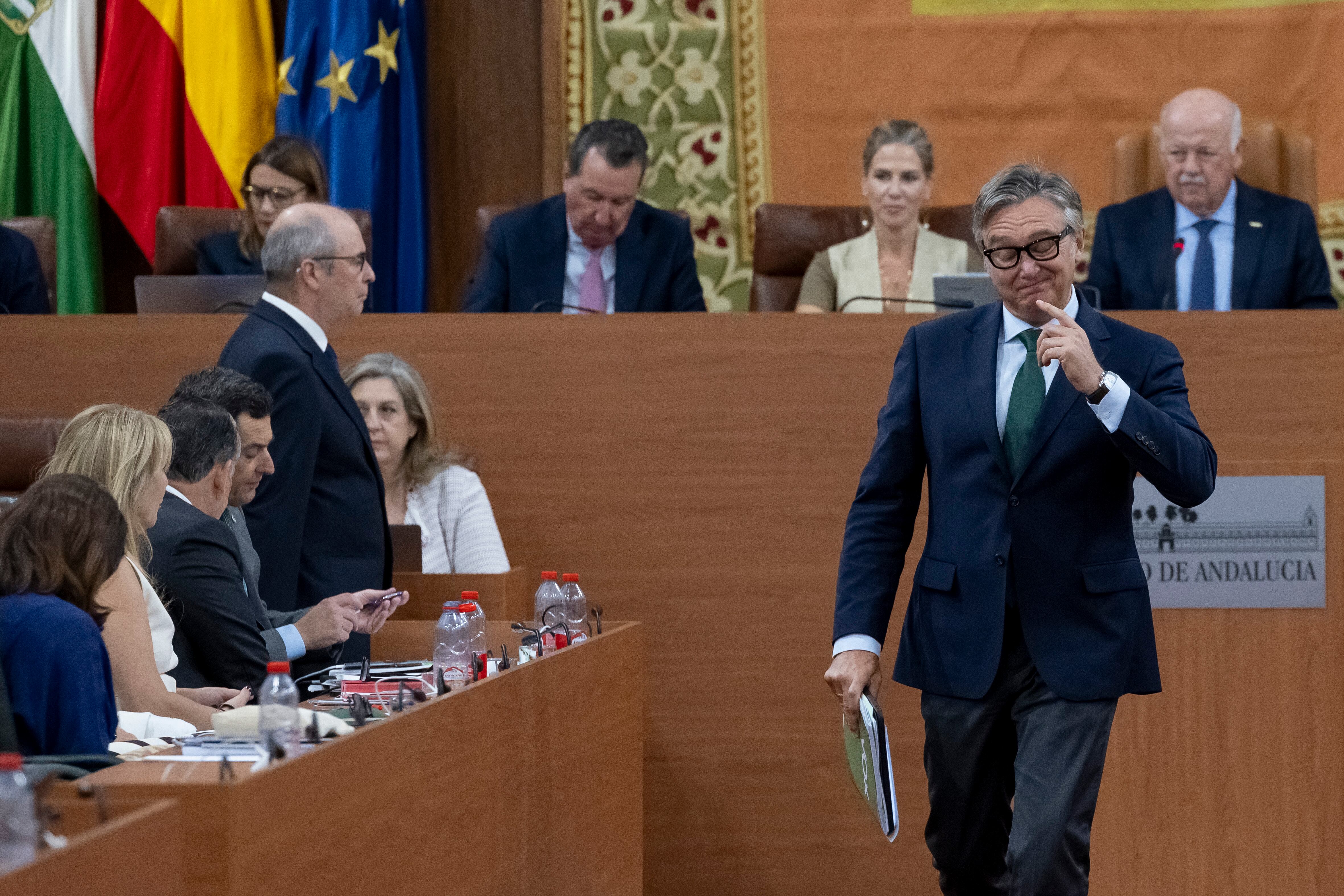 Vox vota en contra de Moreno, pero aventura un próximo acuerdo