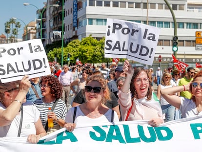 Manifestación contra la privatización de la sanidad en Sevilla, el pasado 26 de marzo.