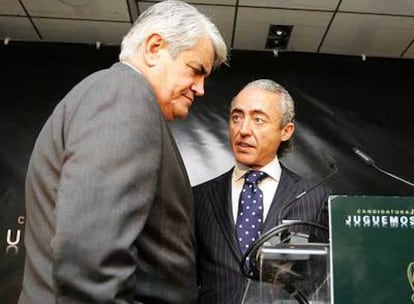 Juan Onieva (a la izquierda) con Fernando Martínez Blanco en la presentación de su candidatura a la presidencia del Real Madrid.