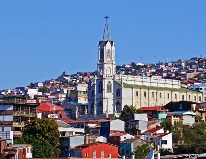 Vista de uno de los barrios m&aacute;s visitados de Valpara&iacute;so (Chile).