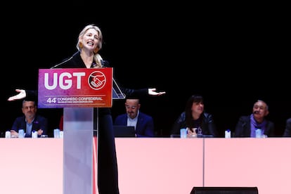 La vicepresidenta segunda y ministra de Trabajo, Yolanda Díaz, durante su intervención en la sesión inaugural del 44 Congreso Confederal de UGT, este lunes.