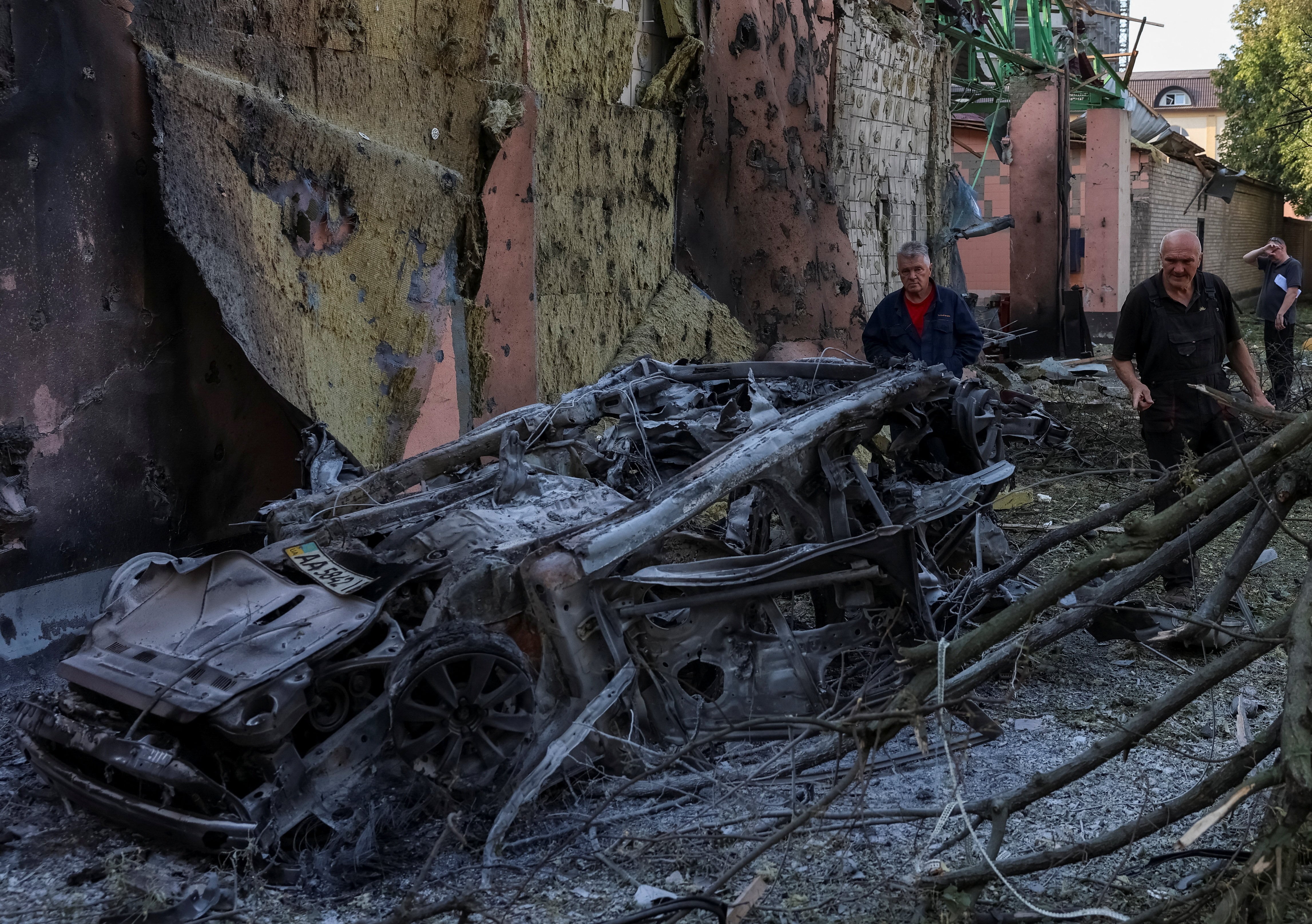 Un ataque ruso sobre Kiev causa al menos nueve muertos y 30 heridos
