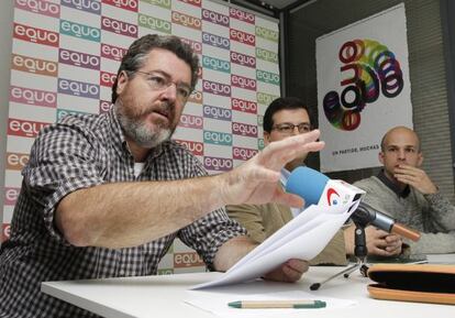 Representantes de Equo, Por un Mundo Más Justo y Escaños en Blanco.