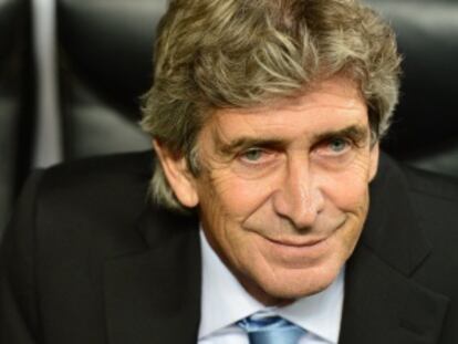 Pellegrini, en el banquillo de San Siro.