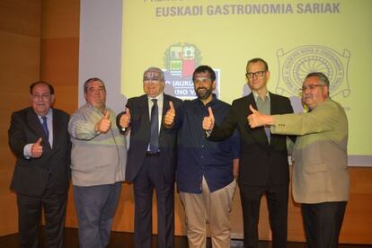 Galardonados con los Premios Euskadi de Gastronomía, en Vitoria.