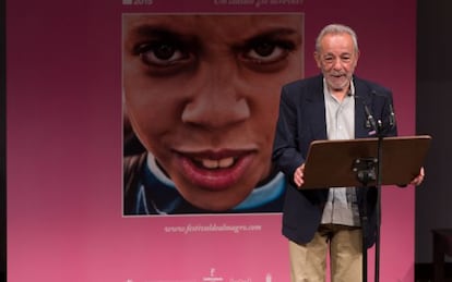 José Luis Gómez recibe el Premio Corral de Comedias.