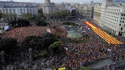 A demonstration in Barcelona in support of the unity of Spain.