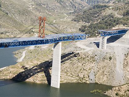 Imagen del incidente ocurrido en las obras de construcción del tramo Izbor-Vélez de Benaudalla