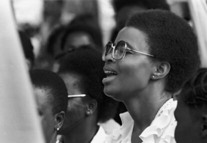 Graça Machel, ministra de Educación de Mozambique, en 1984.