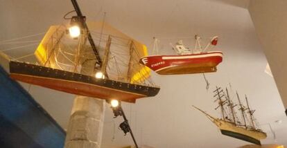 Maquetas de barcos expuestas en el Museo del Pescador de Bermeo.