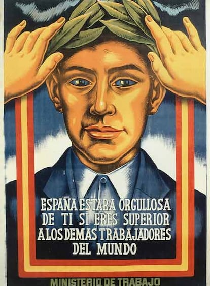El recorrido de la exposición comienza centrándose en la &#39;Revolución nacional-sindicalista&#39; que propagó el régimen de Franco.