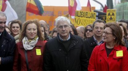 El presidente de Castilla-La Mancha, José María Barreda, en la marcha en Guadalajara contra el almacén nuclear del Ministerio de Industria.