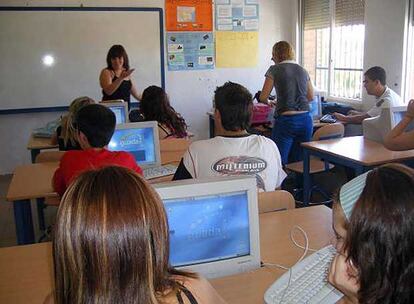 Una clase en el instituto público Averroes, de Córdoba.