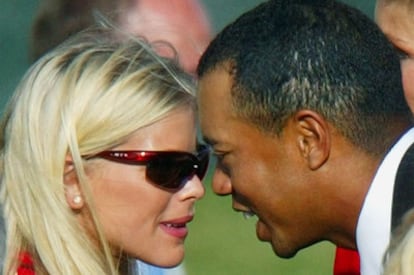 Elin Nordegren y su marido Tiger Woods.
