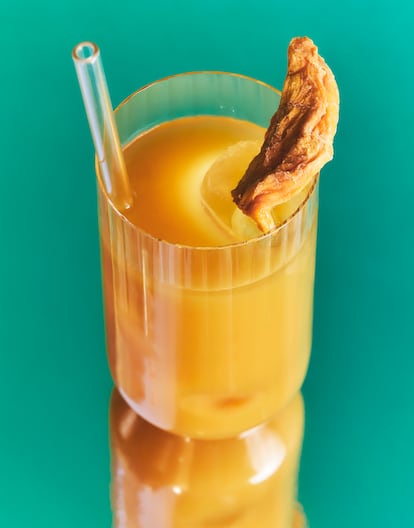 'Iced' tea de rooibos, vainilla y mango fresco.