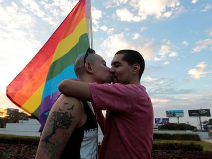 El corto oficial del Orgullo Gay de Madrid: un arma contra la homofobia