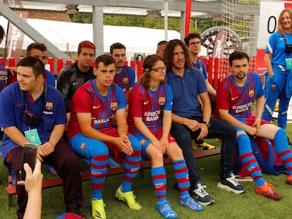 En 'Genuinamente, una historia para compartir', Allianz muestra cómo el deporte es una excelente herramienta para impulsar valores a través de LaLiga Genuine. Participan leyendas de la talla de Carles Puyol.