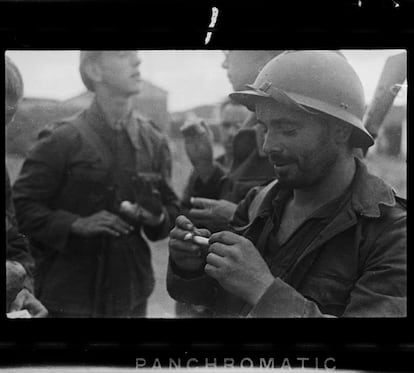 Soldados republicanos, La Granjuela, frente de Crdoba, junio de 1937. ? Magnum. Collection International Center of Photography.