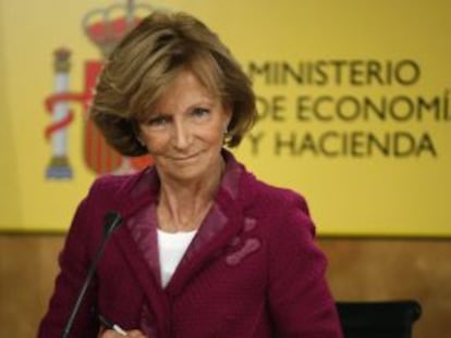 La vicepresidenta econ&oacute;mica, Elena Salgado, en una rueda de prensa.