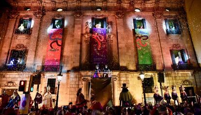 Arribada del rei Carnestoltes a Barcelona.