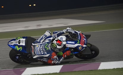 Jorge Lorenzo, actual campe&oacute;n de MotoGP, durante un entrenamiento en Qatar.