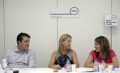 Neus Munté con David Bonvehí y Marta Pascal.