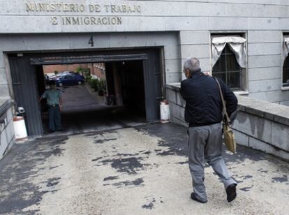 Cándido Méndez, a su llegada esta tarde al Ministerio de Trabajo.