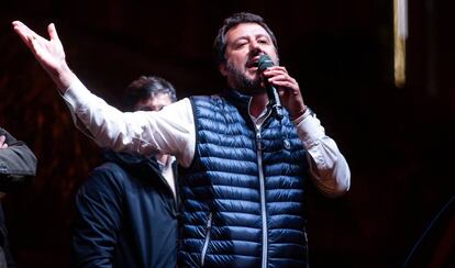 Matteo Salvini, este martes, en un mitin de la Liga Norte.