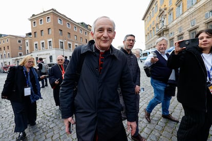 Matteo Zuppi, el 28 de abril en el Vaticano.