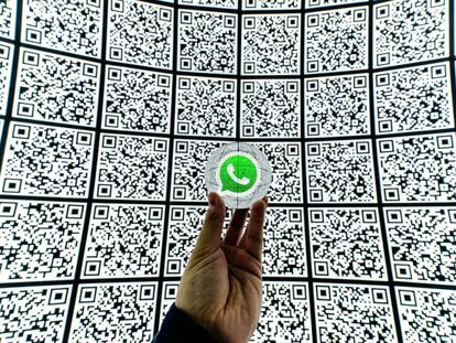 Nuevos detalles sobre los QR y los backups con password de WhatsApp