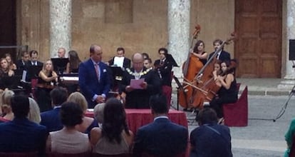 Torres Hurtado, durante el acto celebrado en el Palacio de Carlos V con motivo de la boda de Sean Hepburn Ferrer, hijo de Audrey Hepburn.