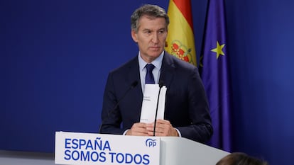 El líder del PP, Alberto Núñez Feijóo, durante la rueda de prensa posterior a la reunión del Comité de Dirección del Partido Popular, este lunes en Madrid.