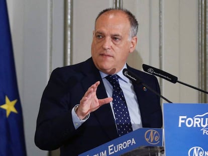 Tebas, durante un acto.